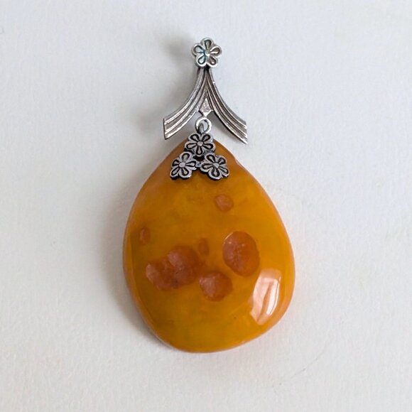 Vintage Russian USSR Silver Plated Melchior Butterscotch Egg Yolk Amber Pendant - Picture 5 of 7